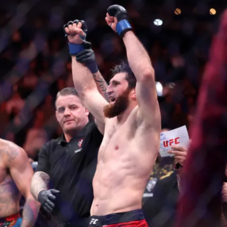 Джо Роган: Алекс Перейра мог драться с травмой и болезнью на UFC 313