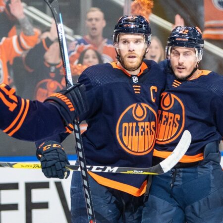 «Кингз» против «Ойлерз»: коэффициенты, прогнозы и ставки на матч 14 апреля от SportsLine