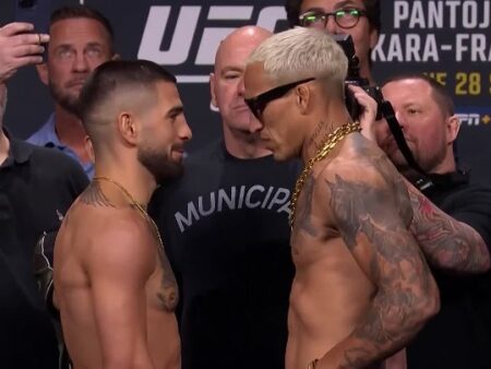 Диалог перед боем: Илия Топурия и Чарльз Оливейра лицом к лицу на UFC 317