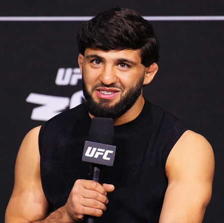 Илия Топурия против Чарльза Оливейры: Яркие моменты боя на UFC 317