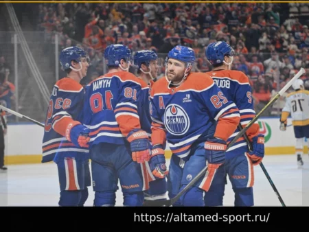 Слухи НХЛ: Перестановки в «Ойлерз» и «Ред Уингз», «Карточный домик» «Мэйпл Лифс»