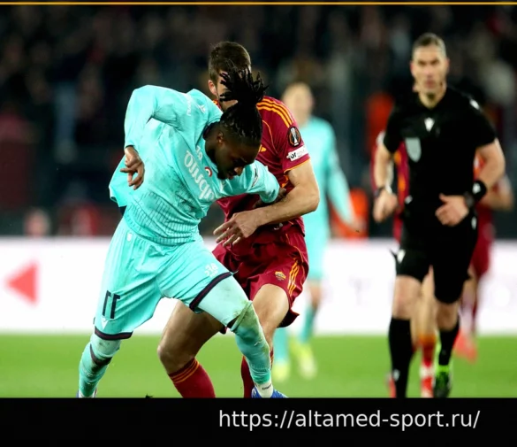 Матч «Рома» — «Болонья»: арбитр Ковач назначает два пенальти, ВАР подтверждает. Разбор спорных моментов.