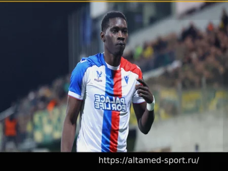 Лига конференций: Гол Сарра в дополнительное время вывел «Кристал Пэлас» в четвертьфинал против «Фиорентины»