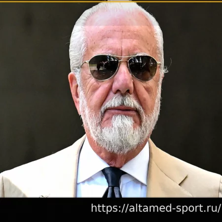 Де Лаурентис после победы «Наполи» над «Миланом»: «Конте великолепен с заменами, рад за Политано»