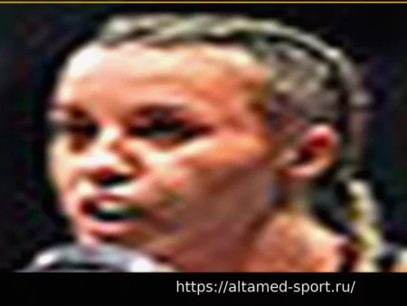 Джена Бишоп одержала победу удушающим приемом над Бореной Церцвадзе на турнире PFL в Чикаго